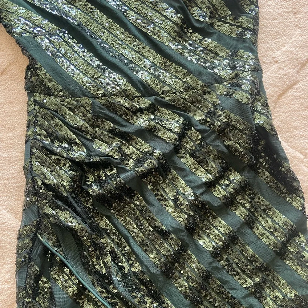 Lulus Rendezvous With You dark green dress - Picture 9 of 12